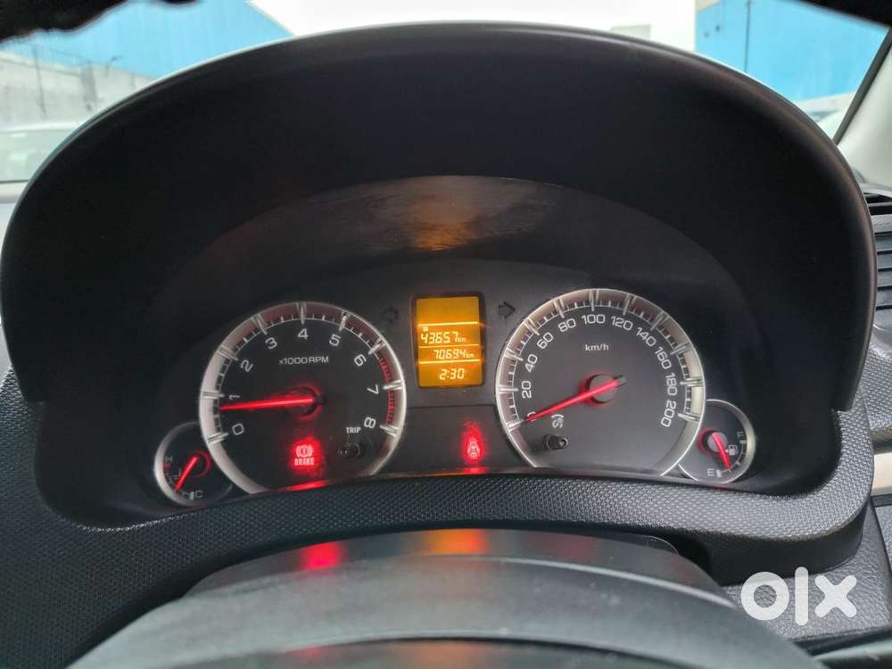 Maruti Suzuki Swift Vvt Vxi, 2015, Petrol