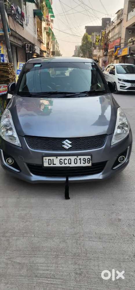 Maruti Suzuki Swift 2016 Petrol Well Maintained