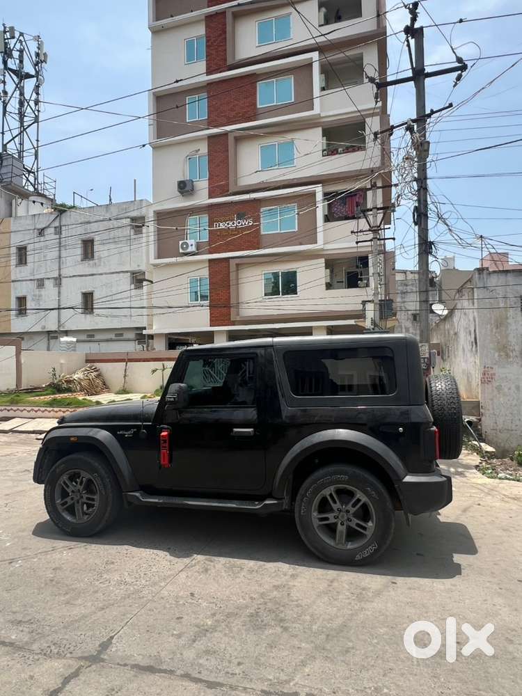 Mahindra Thar.e Petrol 2021