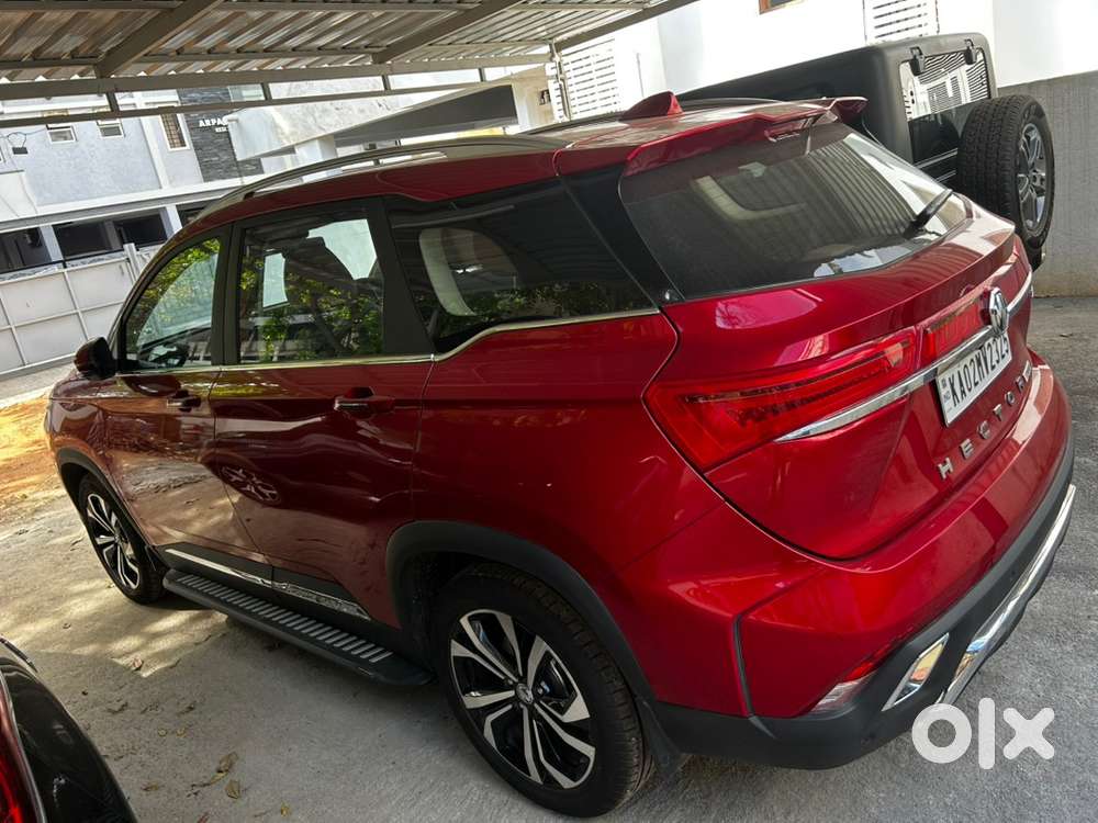 Mg Hector Plus 2024 Petrol 4290 Km Driven