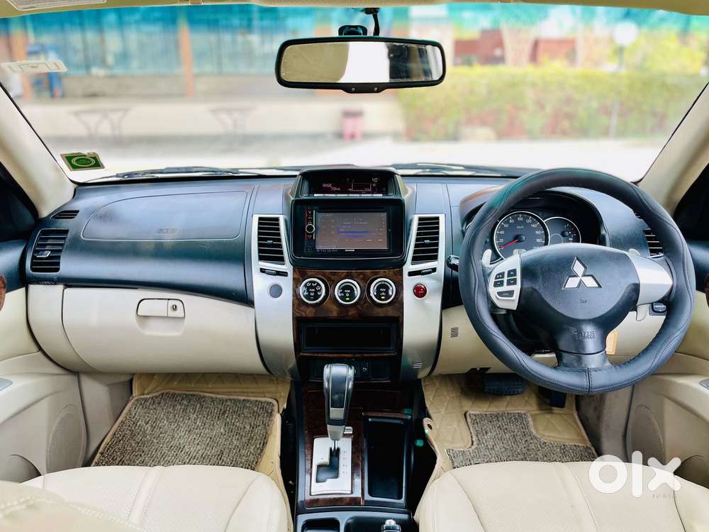 Mitsubishi Pajero Sport 4x2 Automatic, 2015, Diesel