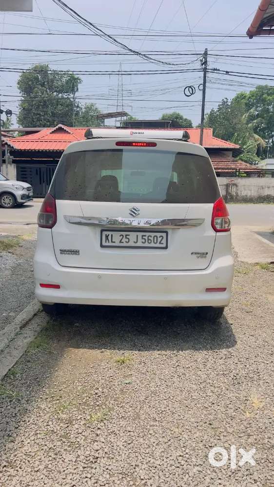 Maruti Suzuki Ertiga 2017 Diesel 160000 Km Driven