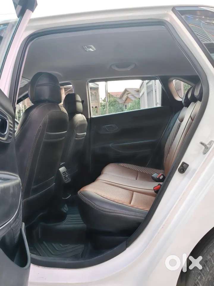Hyundai I20 Sportz 1.2 Mt, 2023, Petrol