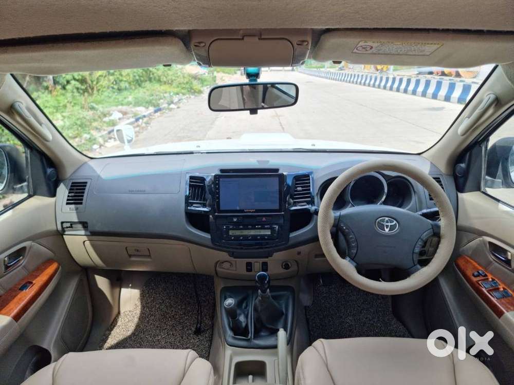 Toyota Fortuner 4x4 Mt, 2013, Diesel