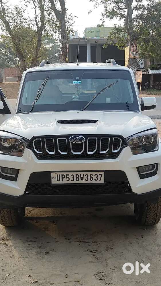 Mahindra Scorpio S 10 2.5 Diesel 2015