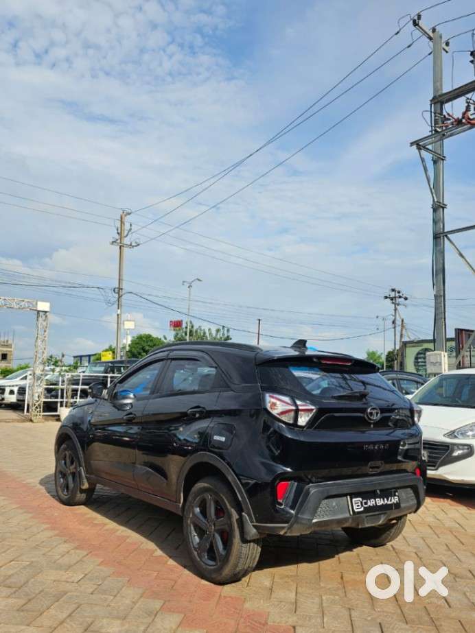 Tata Nexon 1.5 Revotorq Xz Plus, 2023, Petrol
