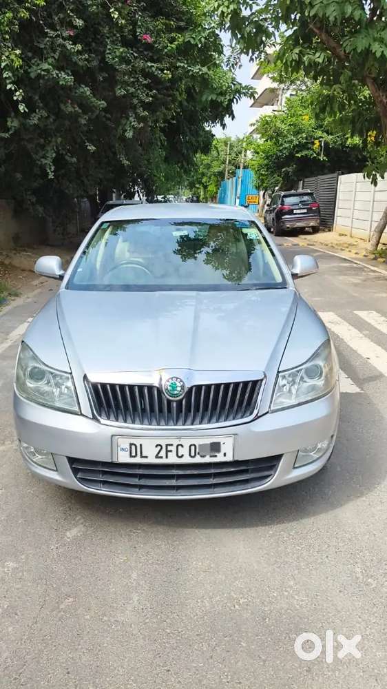 Showroom Condition Skoda Laura Petrol 1.8 Automatic Excellent Maintain