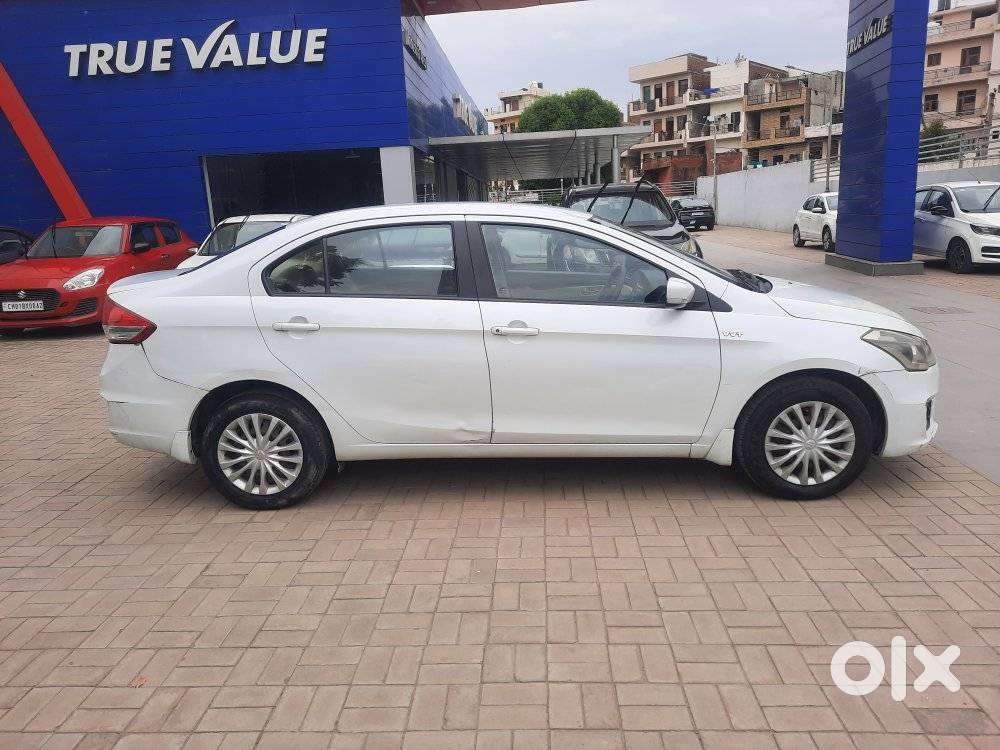 Maruti Suzuki Ciaz 2014-2017 Vxi Plus, 2017, Petrol