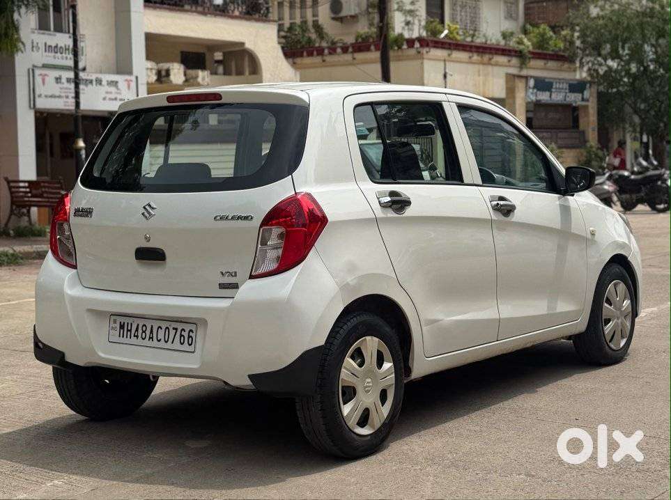 Maruti Suzuki Celerio Vxi At, 2015, Petrol