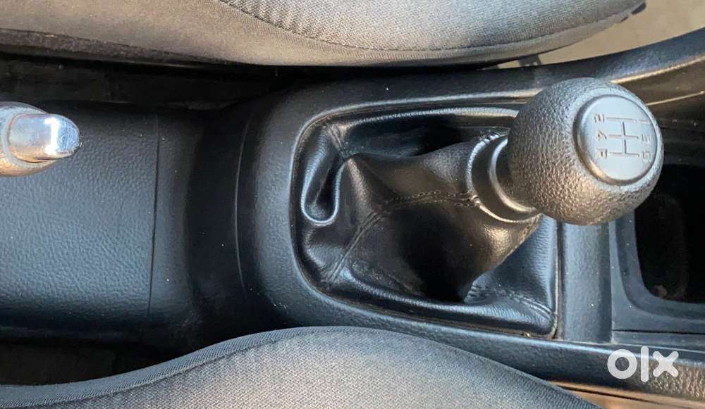 Maruti Suzuki Swift Vxi, 2017, Petrol