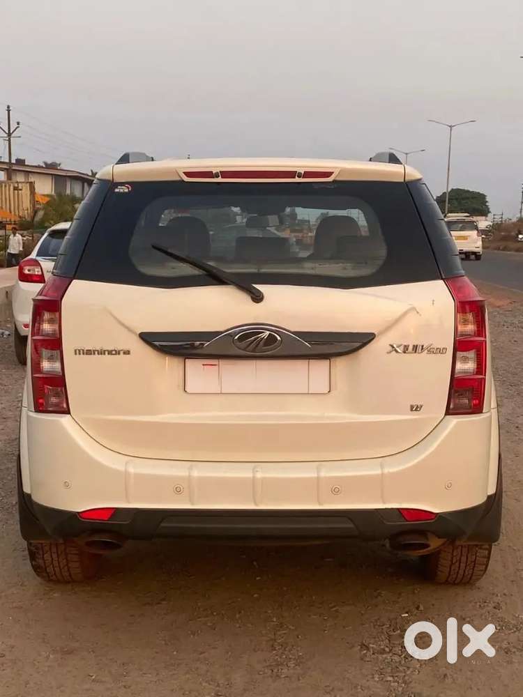 Good Condition Car Top Model With Sunroof