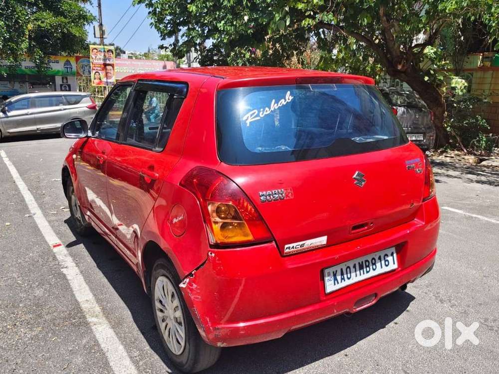 Maruti Suzuki Swift Vxi + Manual, 2006, Petrol