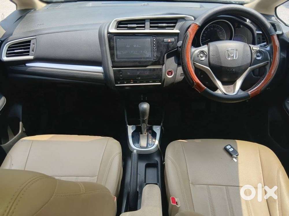 Honda Jazz 1.2 Zx Cvt I-vtec, 2021, Petrol