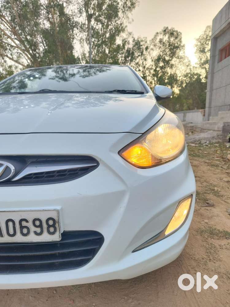 Hyundai Verna 1.6 Manual 2012