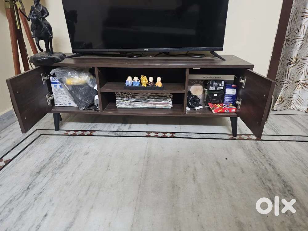 Tv Stand Buy Sell Used Furniture in Hyderabad OLX