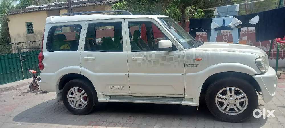 Mahindra Scorpio 2012 Diesel Manual