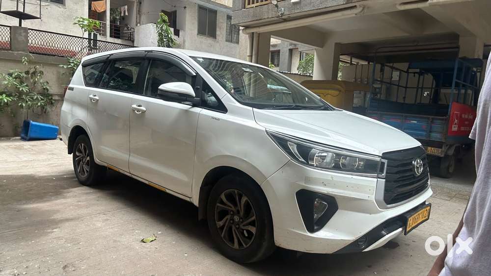 Toyota Innova Crysta 2.4 G Mt 8s, 2022, Diesel