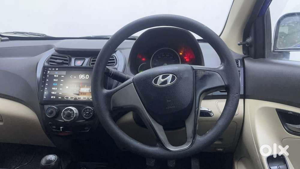 Hyundai Eon Sportz, 2013, Petrol