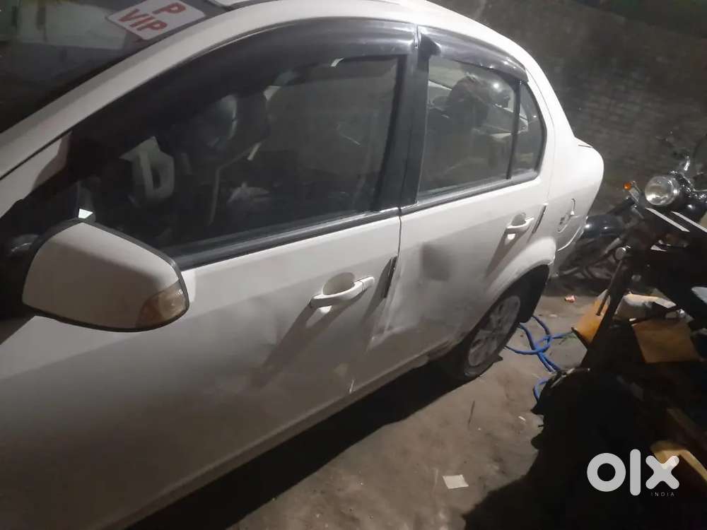Ford Fiesta Classic 2012 Diesel 90000 Km Driven