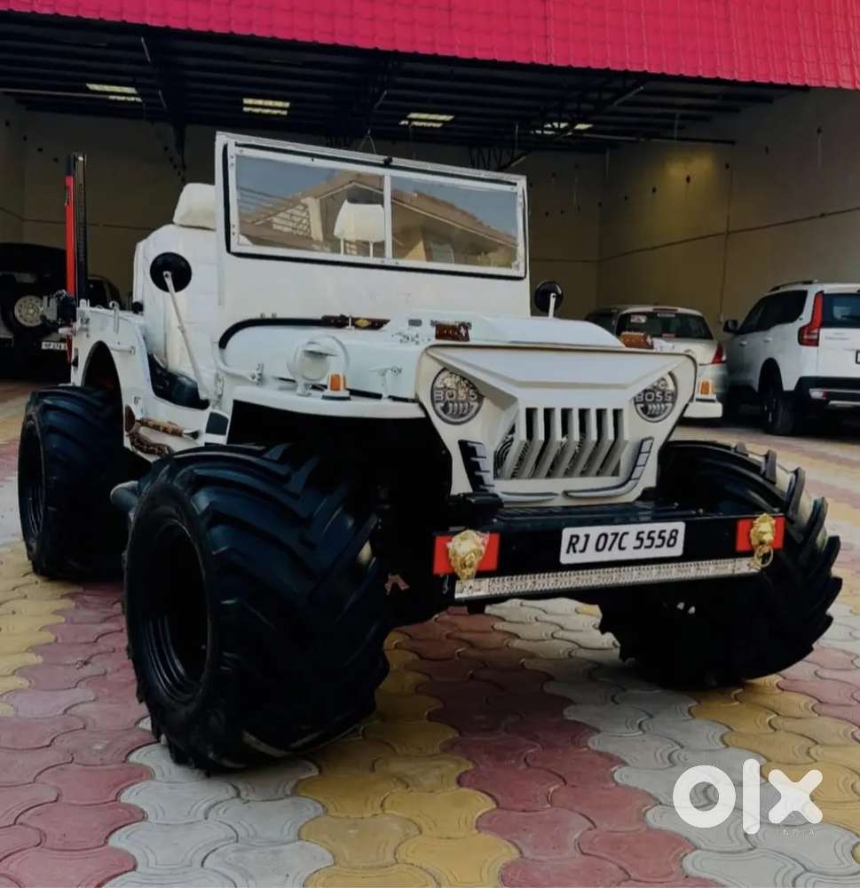 Mahindra Willys Low Bonet, 2022, Diesel