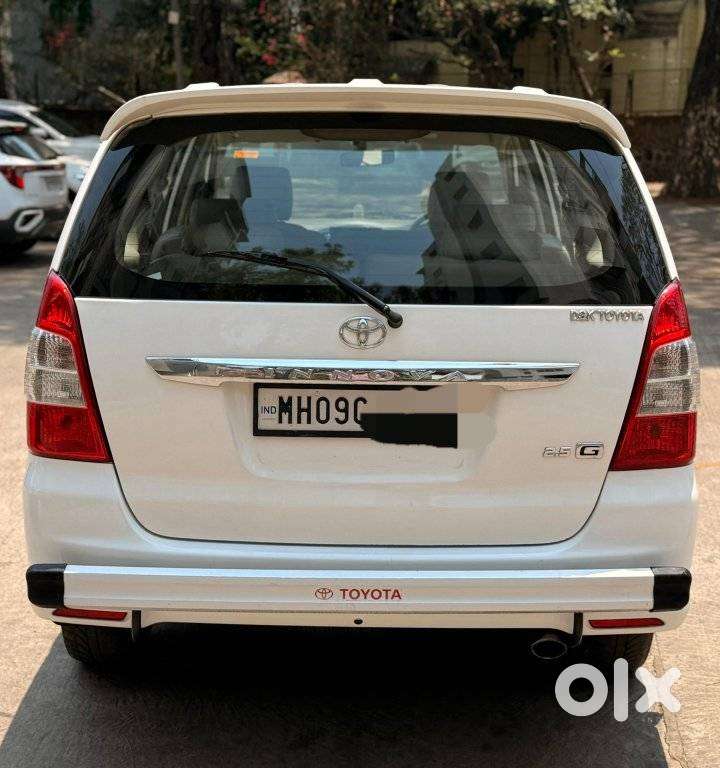 Toyota Innova [2013-2016] 2.5 G4 8 Str, 2013, Diesel