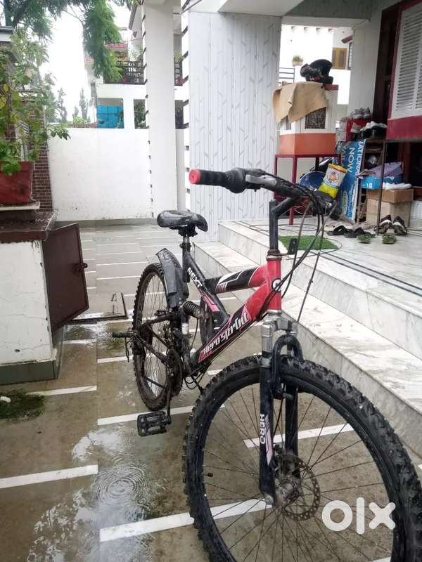It's a very good looking cycle  you will never regret after buying it.
