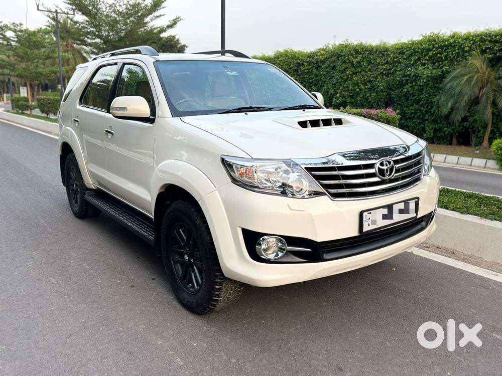 Toyota Fortuner 4x2 4 Speed At, 2015, Diesel