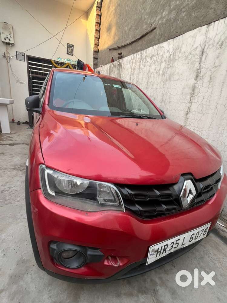 Renault Car Petrol 2016