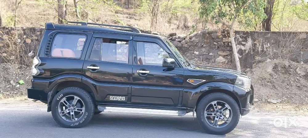 Mahindra Scorpio 2.2 2015
