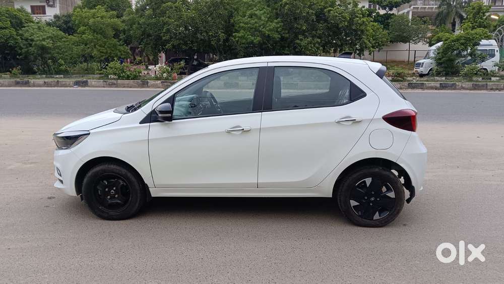 Tata Tiago 1.2 Revotron Xz Plus Cng, 2026, Petrol