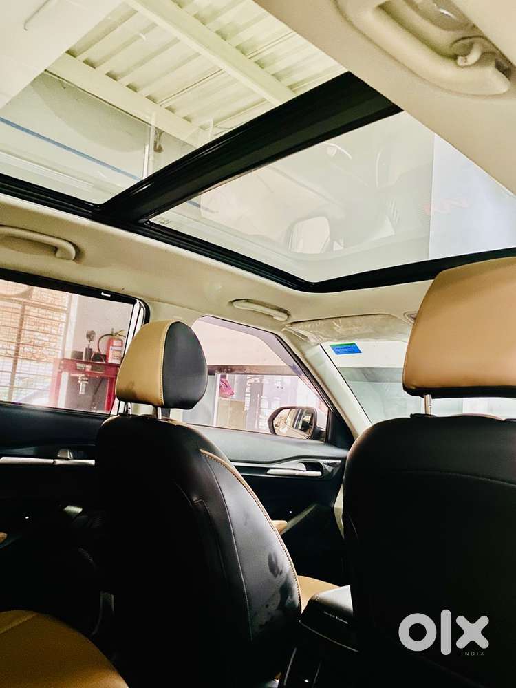 Kia Seltos Petrol 2025