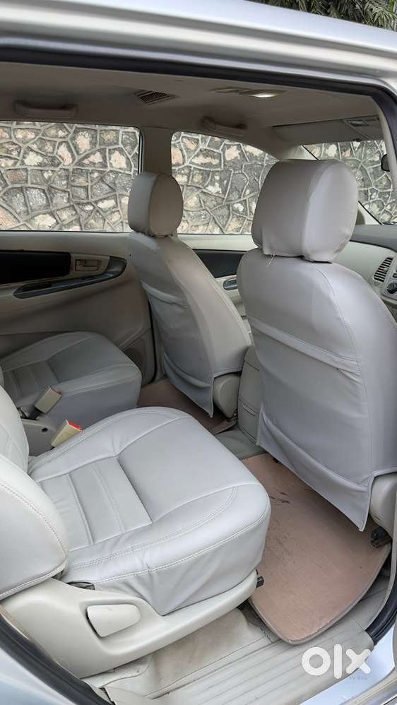 Toyota Innova Diesel 2014 Gx 2.5 First Owner