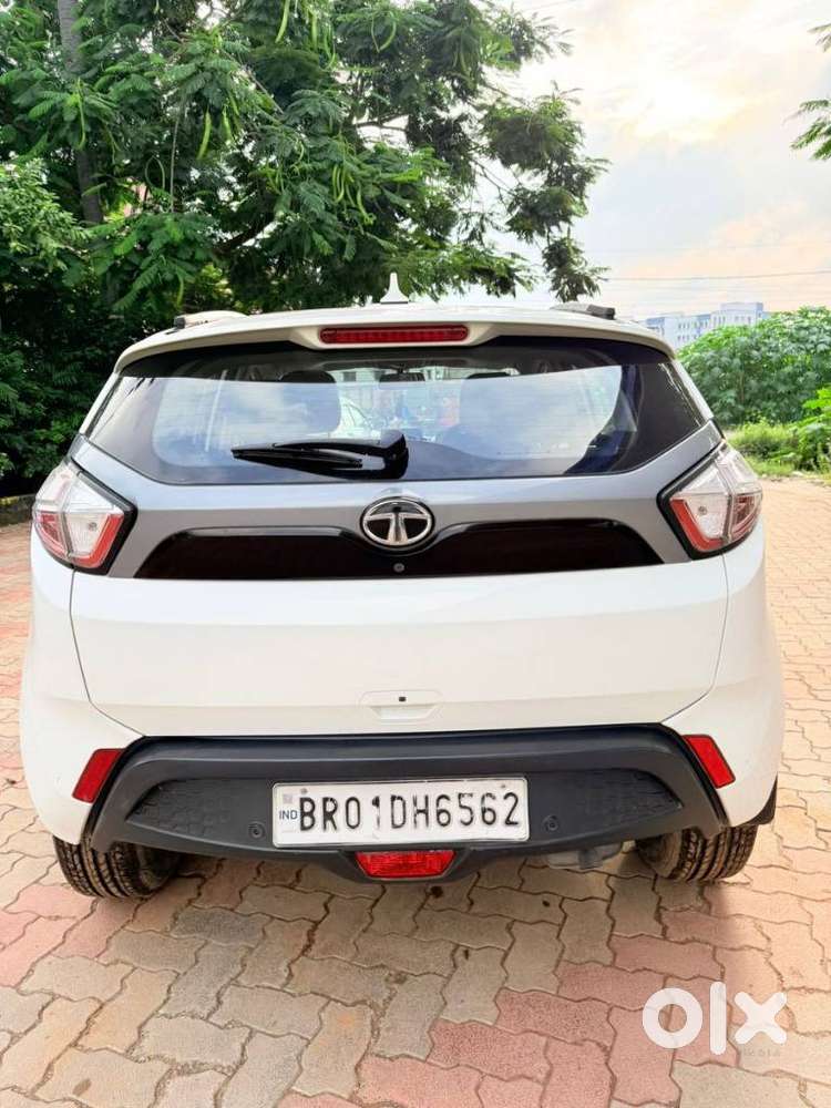 Tata Nexon 1.2 Revotron Xza Plus, 2017, Petrol