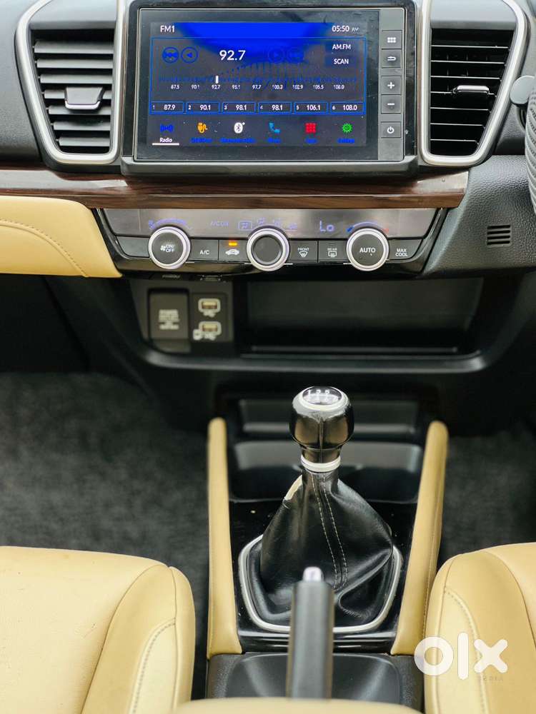 Honda City 1.5 Zx I-vtec Mt, 2023, Cng & Hybrids