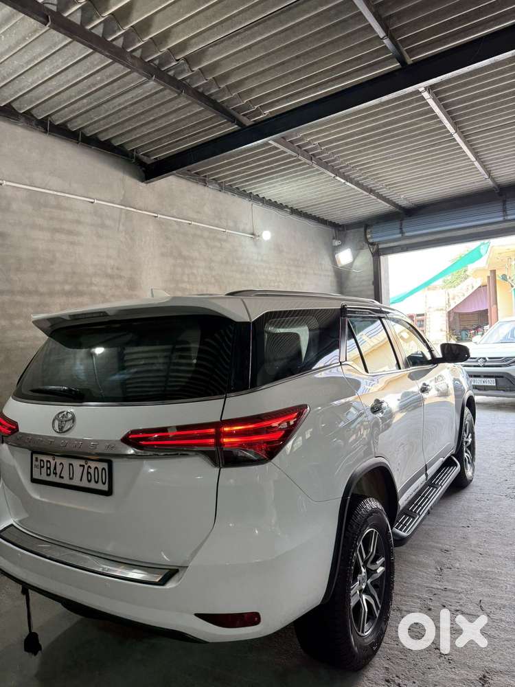 Toyota Fortuner 4x2 At 2.8 Diesel, 2019, Diesel