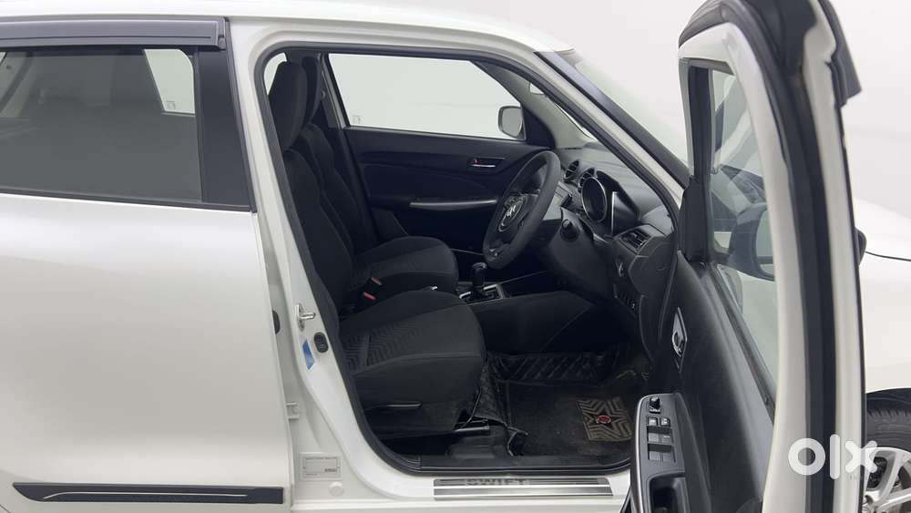 Maruti Suzuki Swift Amt Zxi, 2023, Petrol