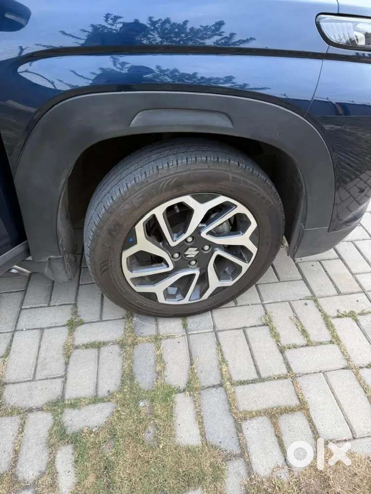 Fronx Alpha 1.0 At Turbo Smart Hybrid (june 2025) 14,000km Top Variant