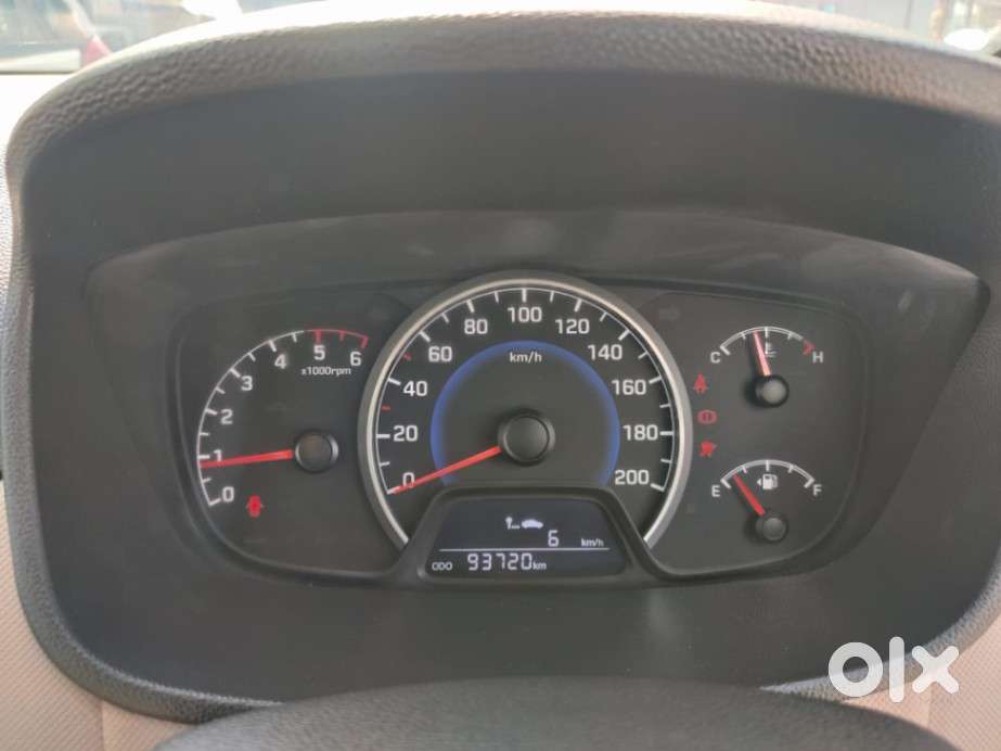 Hyundai Grand I10 Crdi Sportz, 2017, Diesel