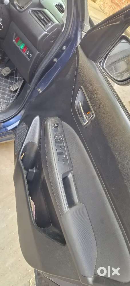 Maruti Suzuki Swift 2021 Petrol