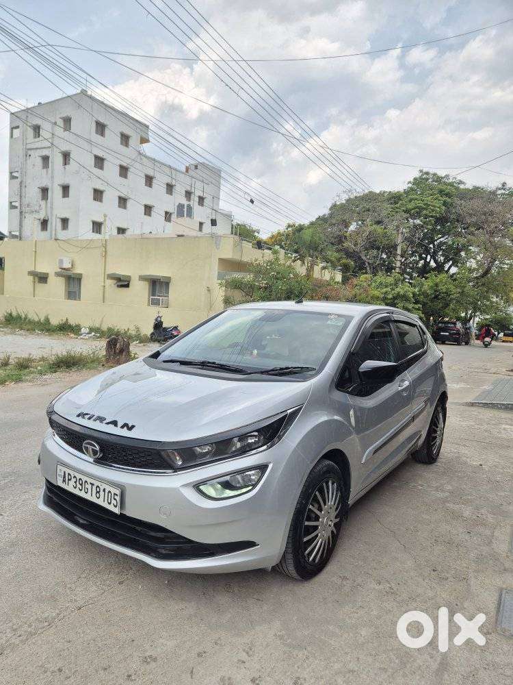 Tata Altroz 1.2 Xt(o) Turbo, 2020, Petrol