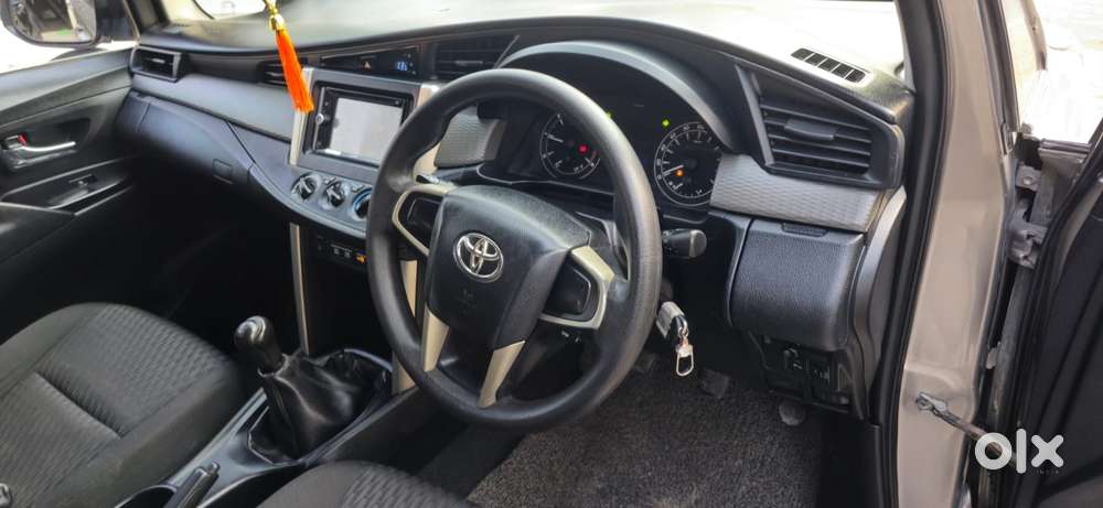 Toyota Innova Crysta 2.4 Gx Mt 8s, 2016, Diesel