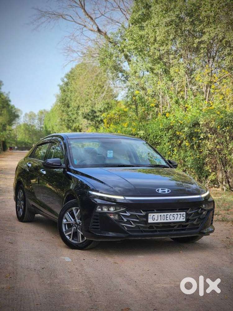 Hyundai Verna 1.5 Mpi Mt Sx (o), 2024, Petrol