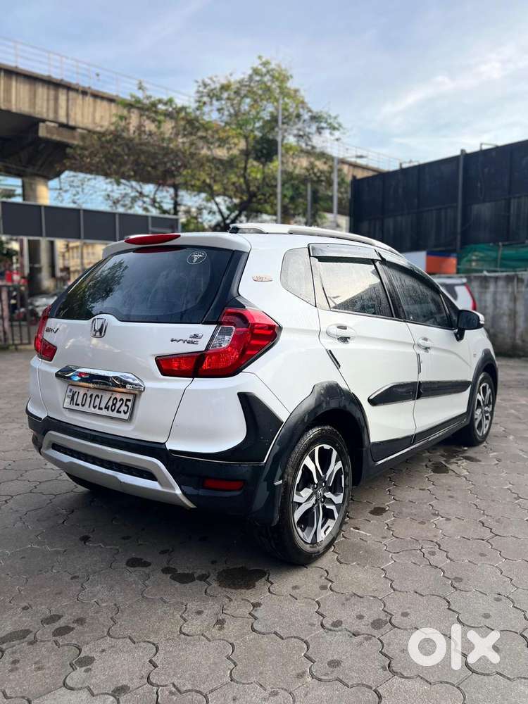 Honda Br-v I-vtec S Mt, 2019, Petrol