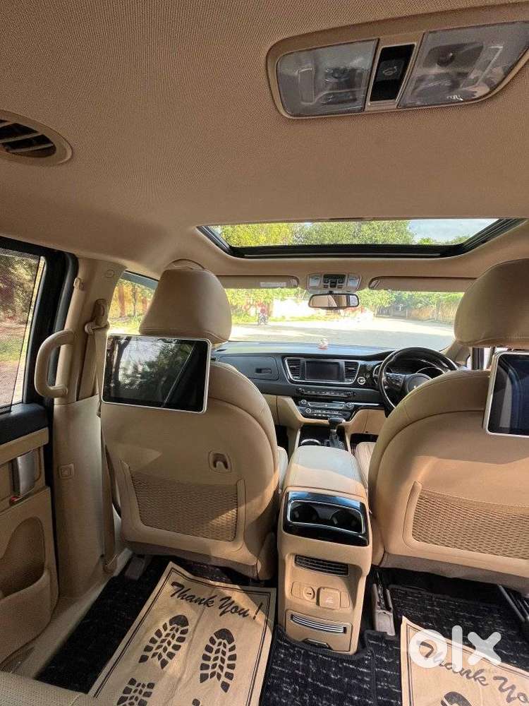 Kia Carnival Limousine Plus 7 Str, 2022, Diesel