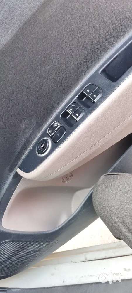 Hyundai Grand I10 2016 Petrol 132000 Km Driven