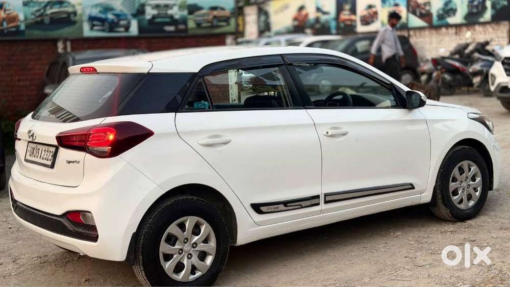 Hyundai I20 Sportz 1.2 Vtvt, 2018, Petrol