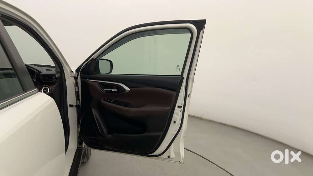 Maruti Suzuki Grand Vitara 1.5 Zeta Smart Hybrid, 2023, Petrol