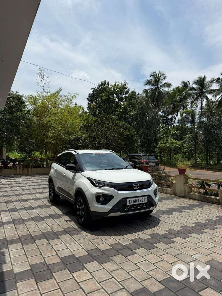 Tata Nexon 1.2 Revotron Xz Plus (s), 2020, Petrol