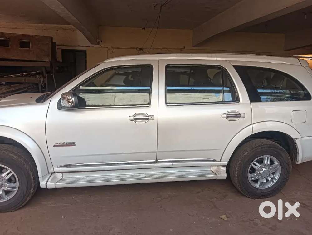 Isuzu Mu 7 2014 Diesel Well Maintained