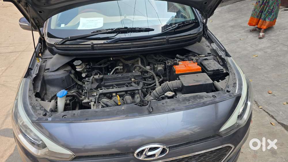 Hyundai I20 Sportz 1.2 Bs-iv, 2017, Petrol